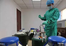 国际顶尖的液氮精液储存罐